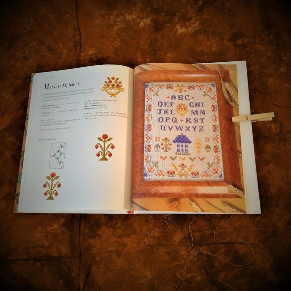 THE GLORIES OF CROSS STITCH BY LAUREN TURNER 2000 - Picture 16 of 16